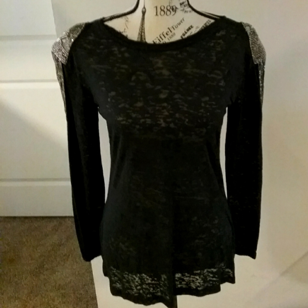 Cha cha Vente Dressy Top